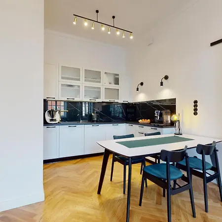 Market Square View 2 As R26 79 M2 Appartamento Breslavia