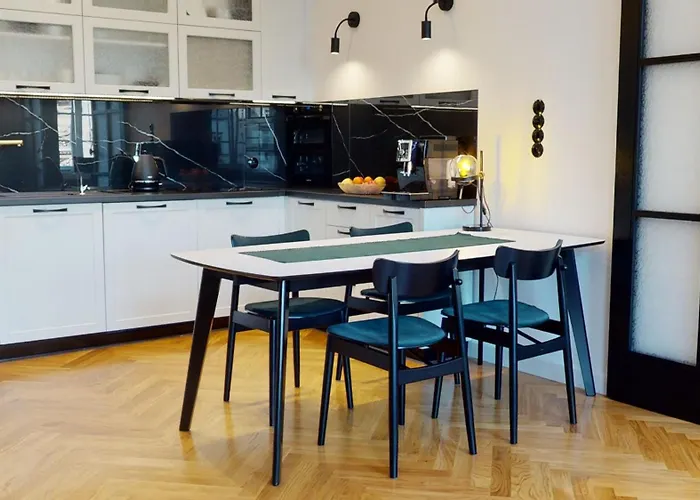 Appartamento Market Square View 2 As R26 79 M2