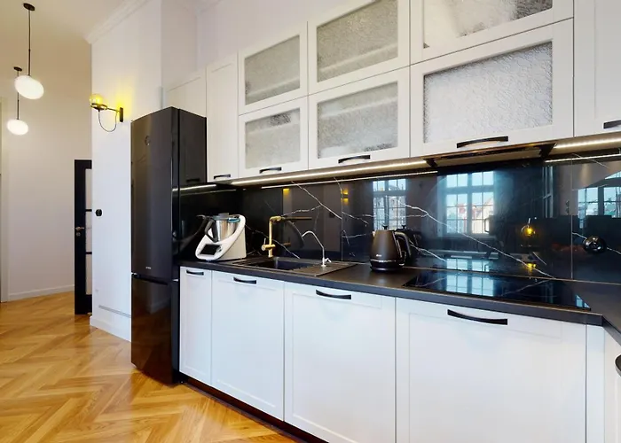 Market Square View 2 As R26 79 M2 Breslavia